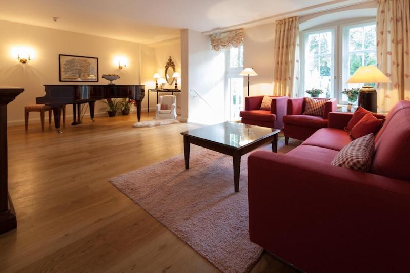 Schlosshotel Muenchhausen Aerzen المظهر الخارجي الصورة