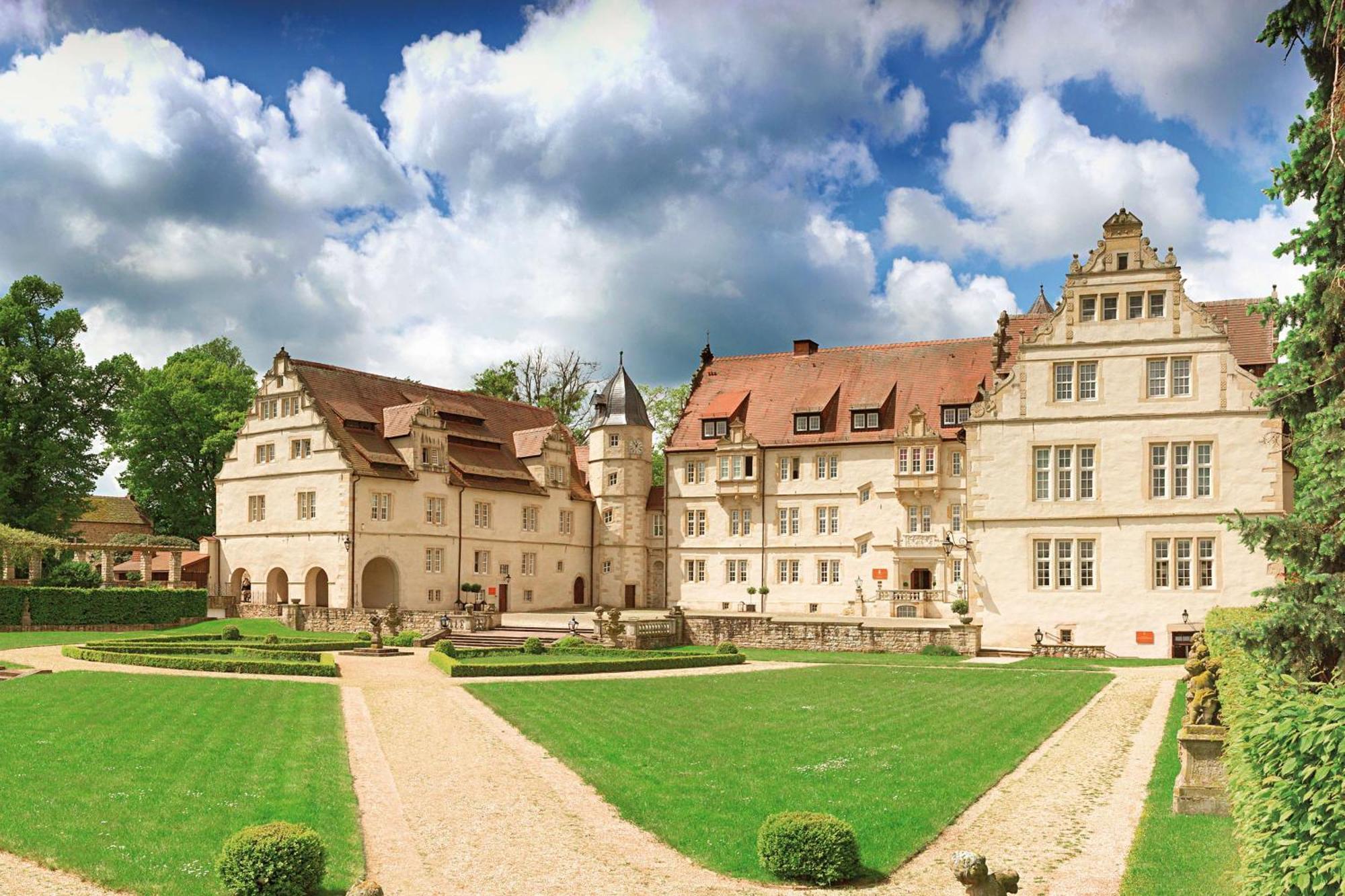 Schlosshotel Muenchhausen Aerzen المظهر الخارجي الصورة