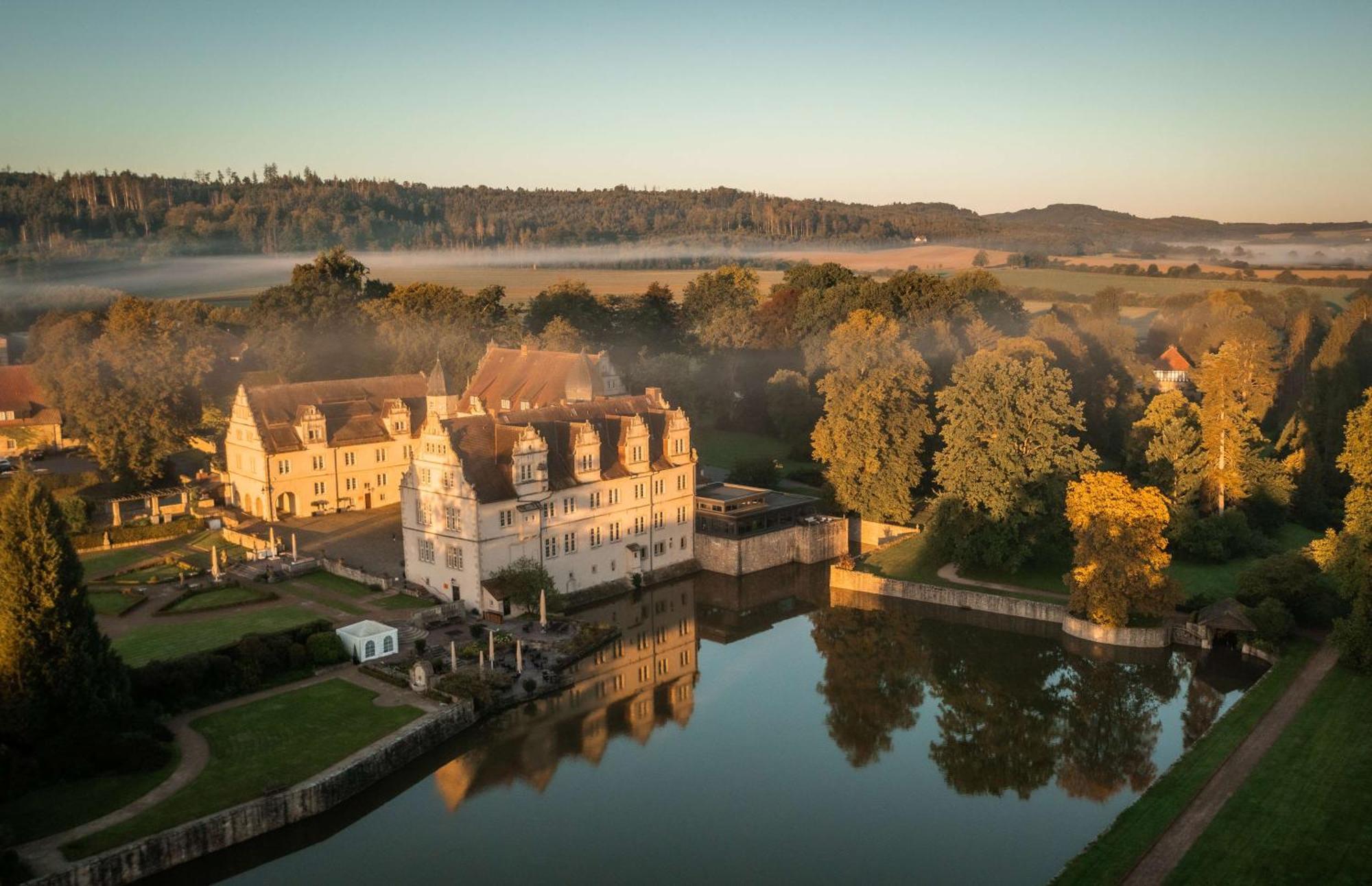 Schlosshotel Muenchhausen Aerzen المظهر الخارجي الصورة
